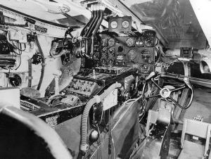 v40229_US YB-35 Northrop 1946 flying wing bomber- cockpit