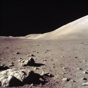 APOLLO 17 ONBOARD PHOTO: LUNAR SURFACE.