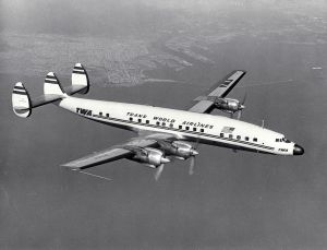 Lockheed_L-1649_Constellation_TWA