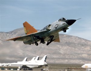 16_F-106 Delta Dart(4)