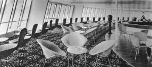Crows Nest bar aboard SS Canberra